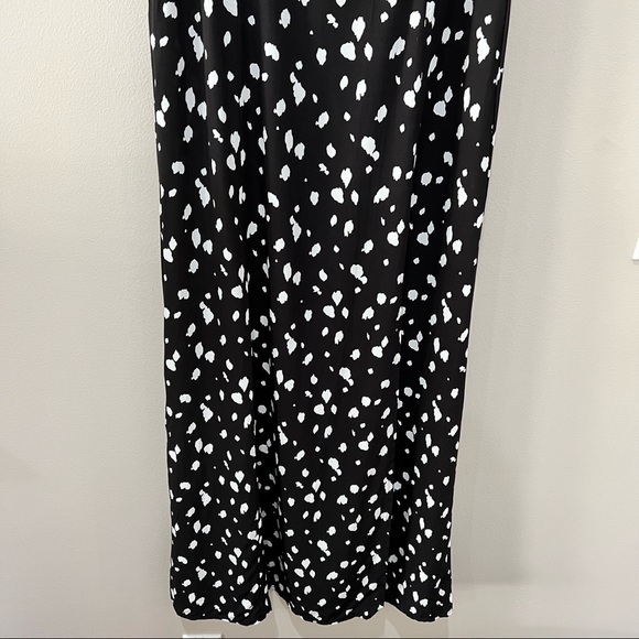 Bardot Puff Sleeve Abstract Spot Maxi Dress in size 10 - Picture 4 of 11